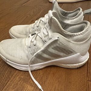Adidas crazyflight volleyball shoes